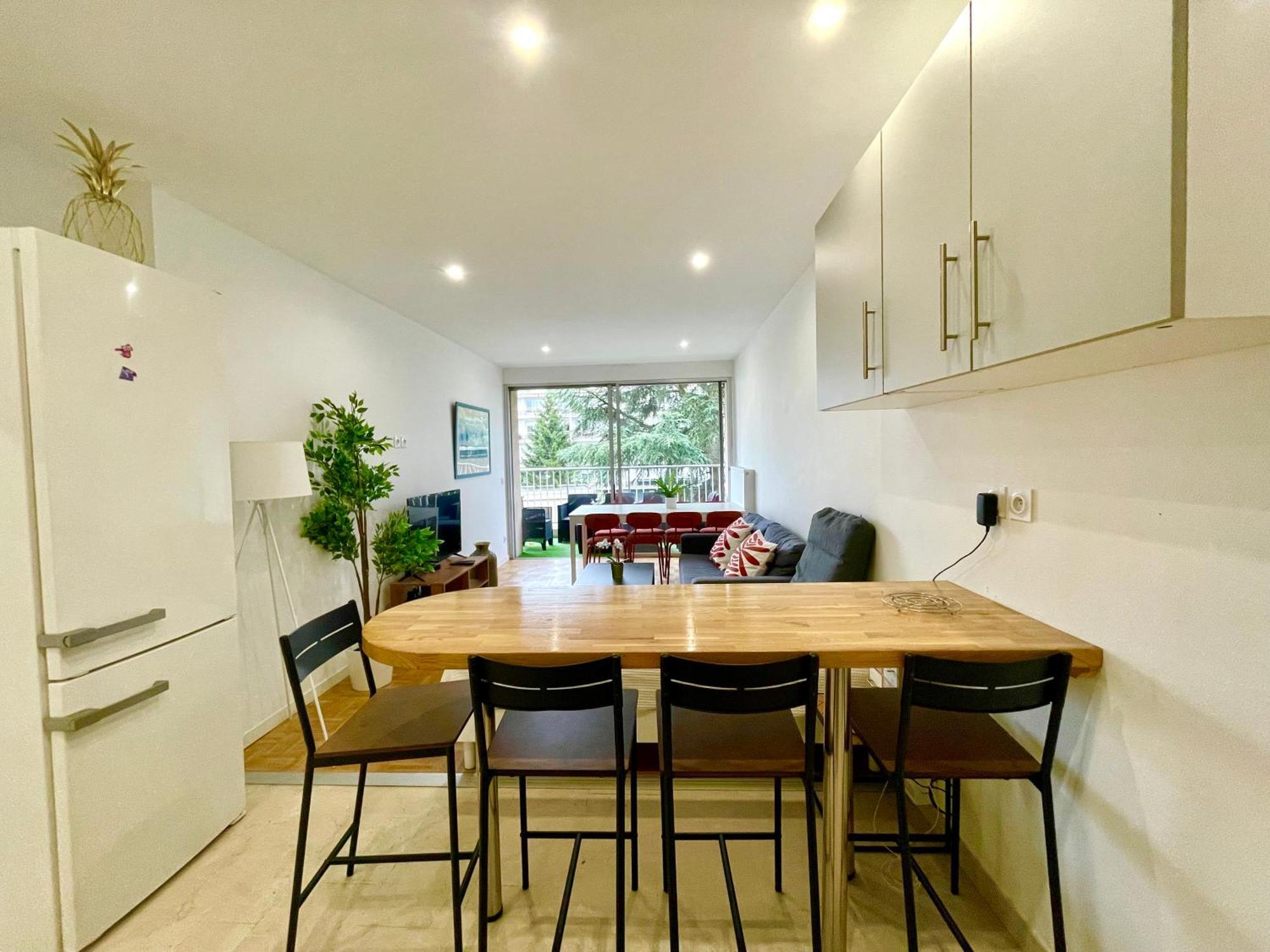 Bngo I Le Spacieux I 3 Chambres, 2 Salles De Bain, Parking Prive Gratuit, 8 Personnes, Vieux Lyon Hypercentre מראה חיצוני תמונה