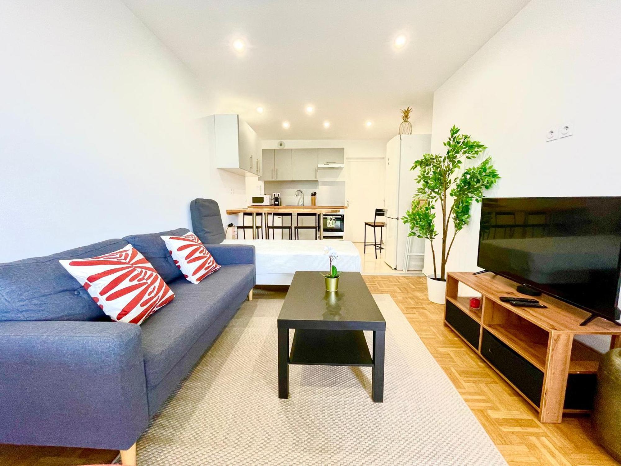 Bngo I Le Spacieux I 3 Chambres, 2 Salles De Bain, Parking Prive Gratuit, 8 Personnes, Vieux Lyon Hypercentre מראה חיצוני תמונה