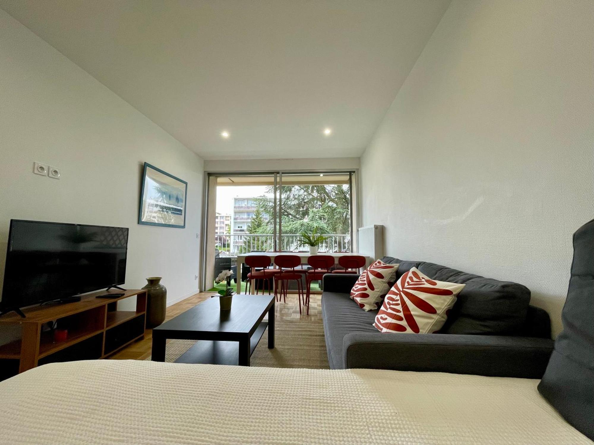 Bngo I Le Spacieux I 3 Chambres, 2 Salles De Bain, Parking Prive Gratuit, 8 Personnes, Vieux Lyon Hypercentre מראה חיצוני תמונה