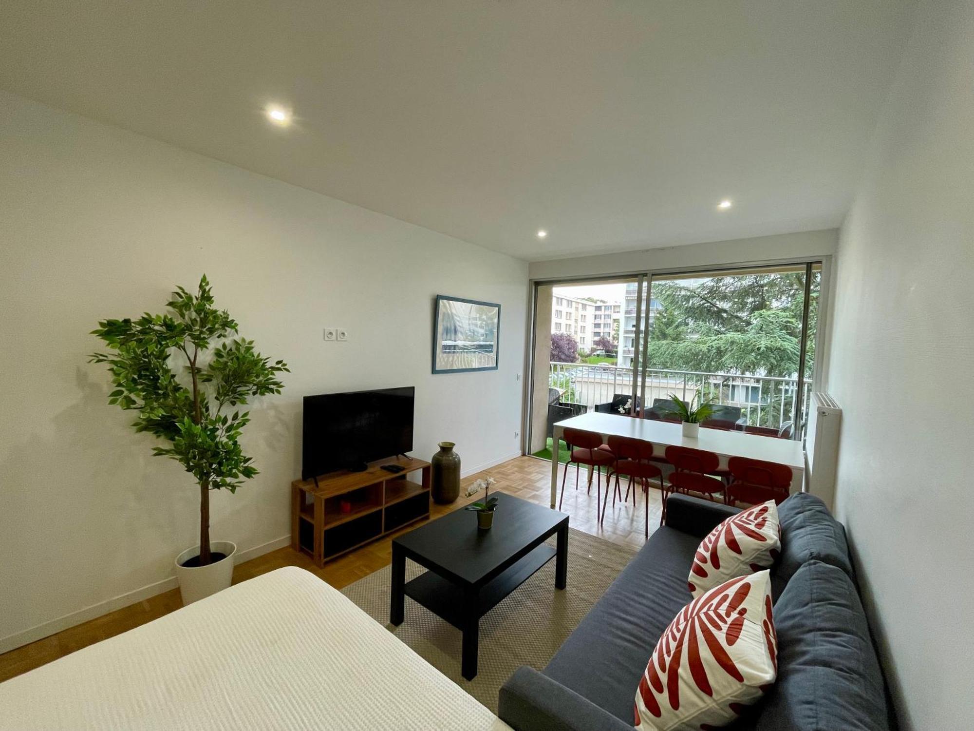 Bngo I Le Spacieux I 3 Chambres, 2 Salles De Bain, Parking Prive Gratuit, 8 Personnes, Vieux Lyon Hypercentre מראה חיצוני תמונה