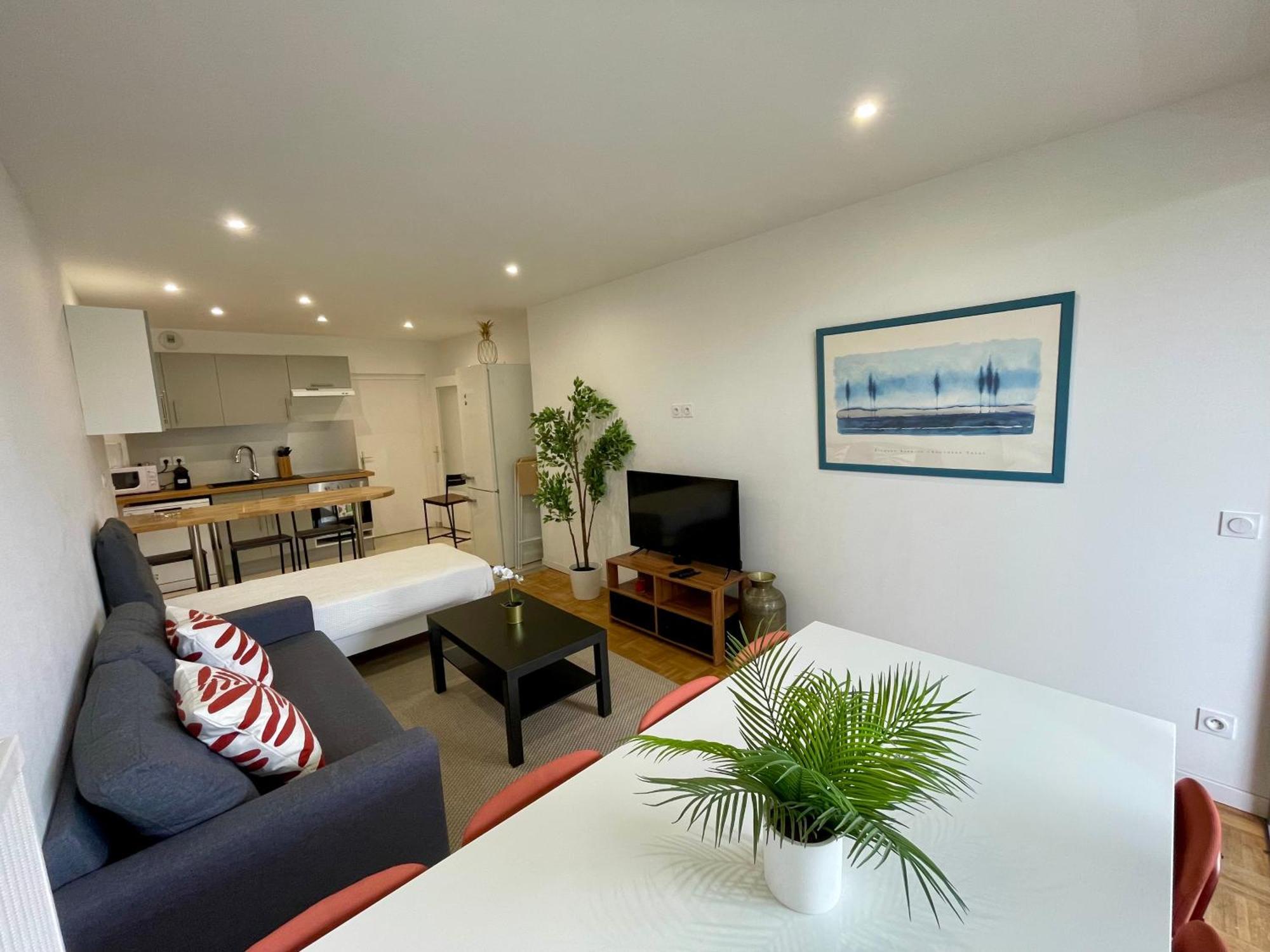 Bngo I Le Spacieux I 3 Chambres, 2 Salles De Bain, Parking Prive Gratuit, 8 Personnes, Vieux Lyon Hypercentre מראה חיצוני תמונה