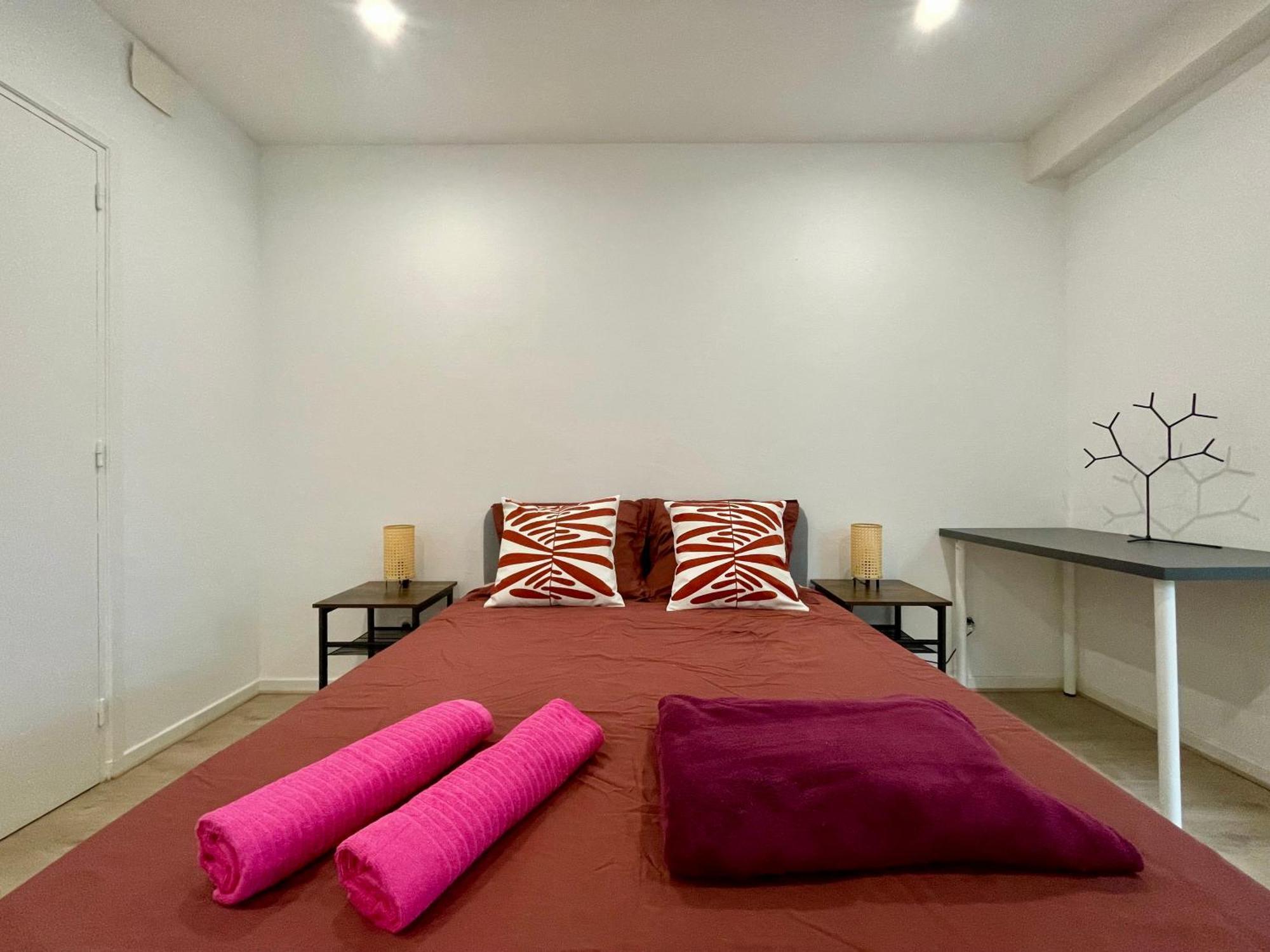 Bngo I Le Spacieux I 3 Chambres, 2 Salles De Bain, Parking Prive Gratuit, 8 Personnes, Vieux Lyon Hypercentre מראה חיצוני תמונה