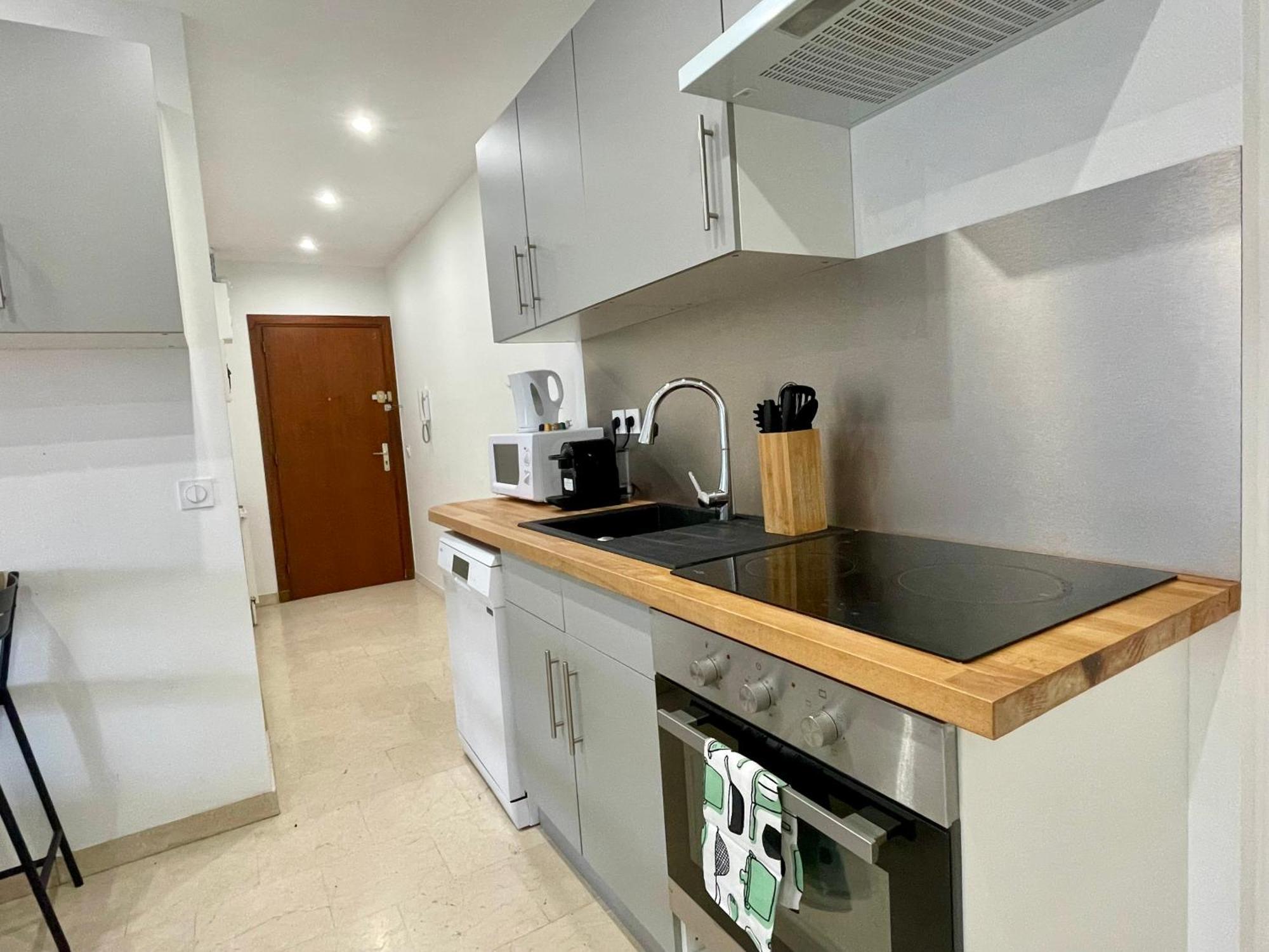Bngo I Le Spacieux I 3 Chambres, 2 Salles De Bain, Parking Prive Gratuit, 8 Personnes, Vieux Lyon Hypercentre מראה חיצוני תמונה
